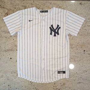 New York Yankees Nike Gleyber Torres Home Limited Player Jersey
